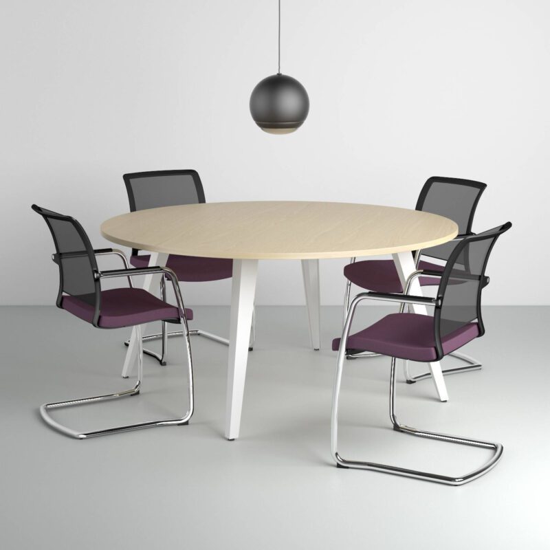 Moda Mesh Back Meeting Chair on Cantilever Frame - Image 2