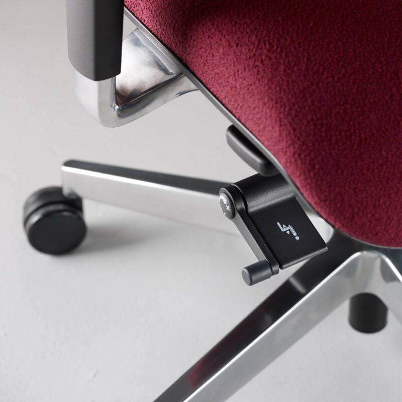 KIND Executive Chair - Image 7