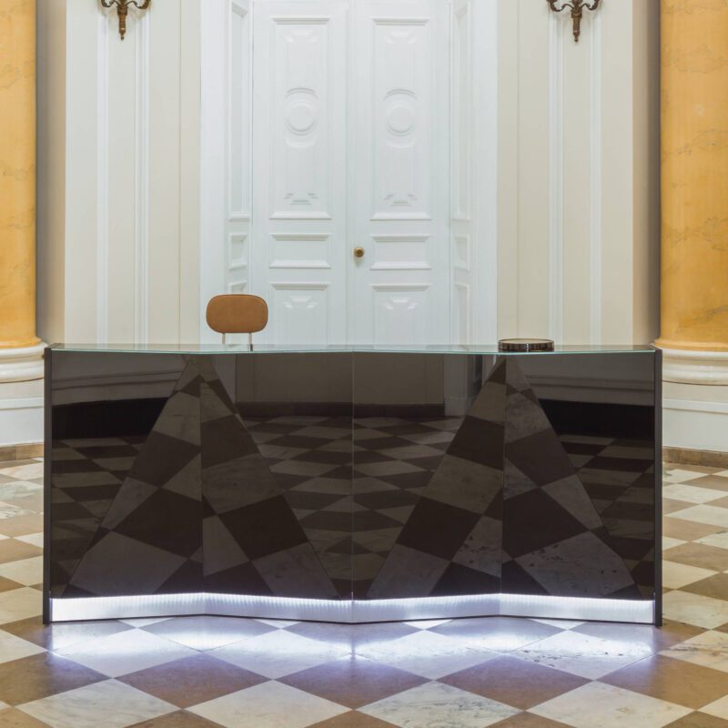 Alpa Reception Desks - Image 2