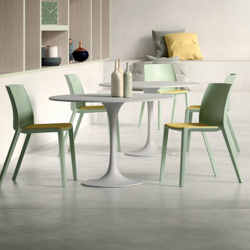 WIN Chair