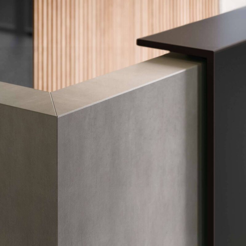 Z2 Reception Desks 2 - Image 2