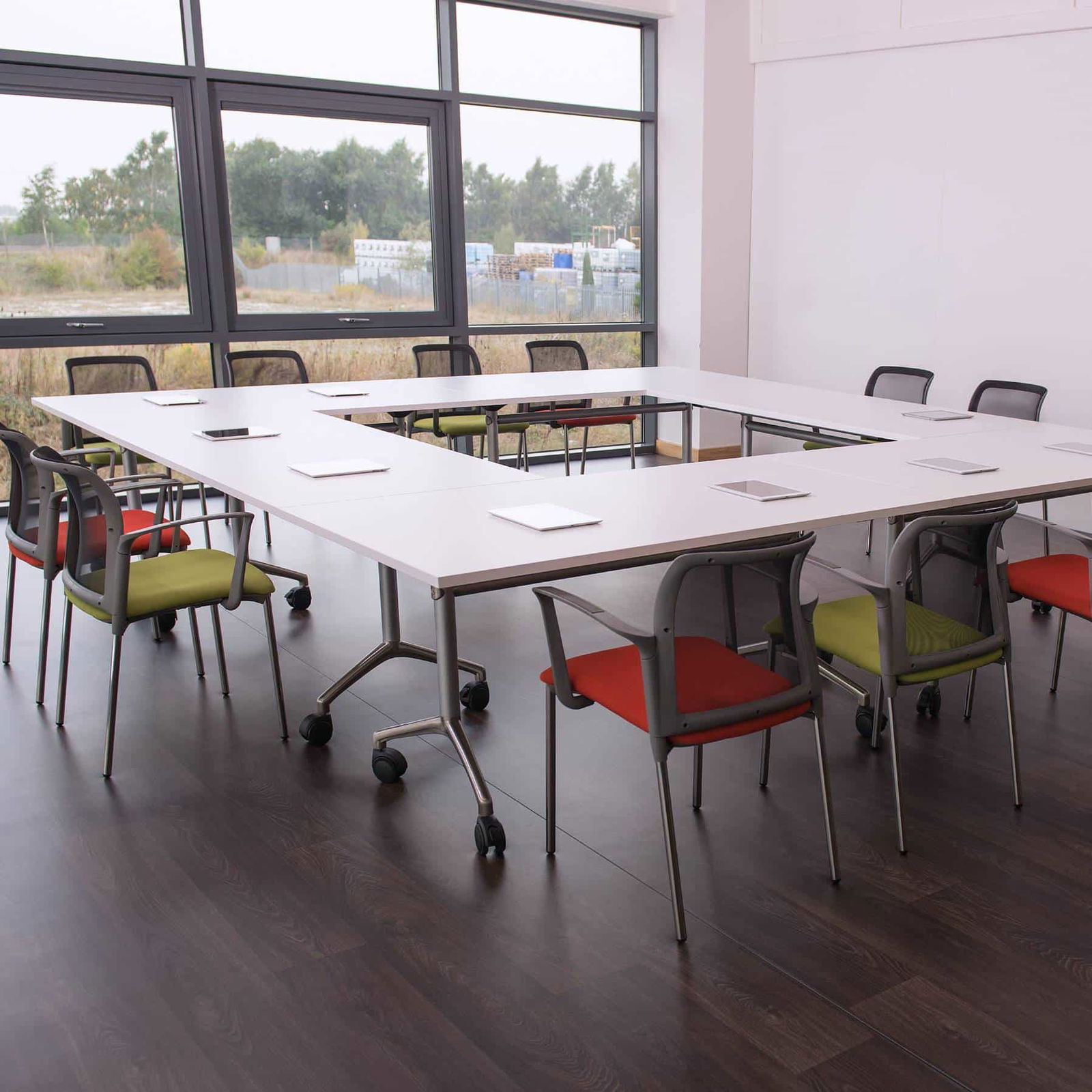 Modular, Folding & Fliptop Tables thumbnail